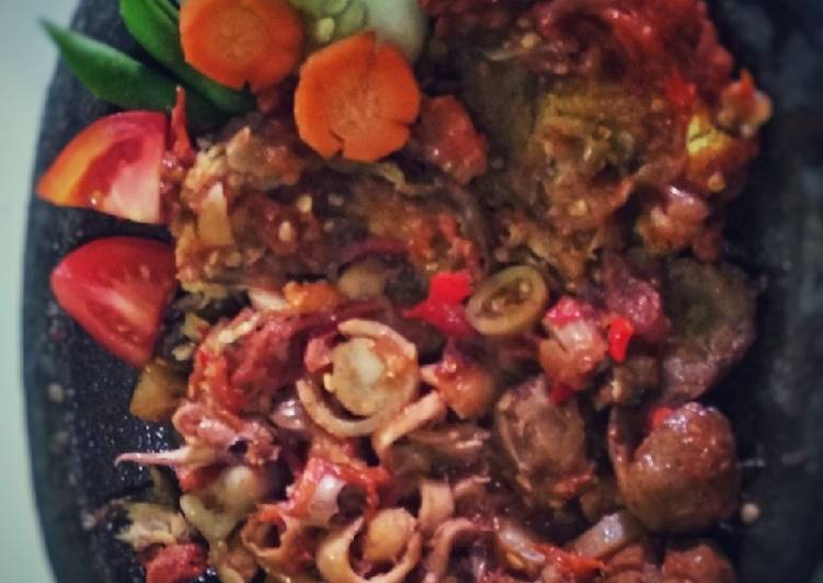 Resep Sambel penyet (cumi, bakso, bandeng) Lezat