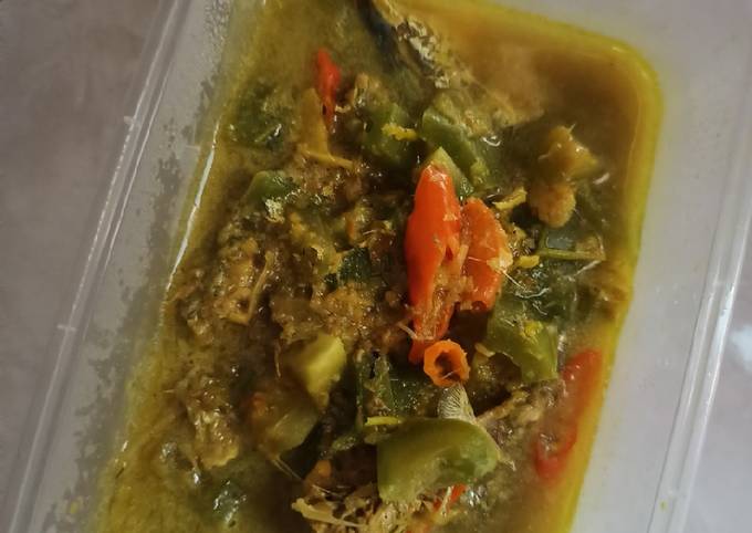 Ikan Gembung Kuah Kuning