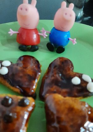 A picture of Heart shape donuts.