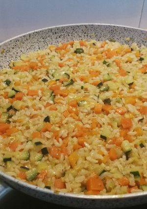 Una foto de Arroz con verduritas
