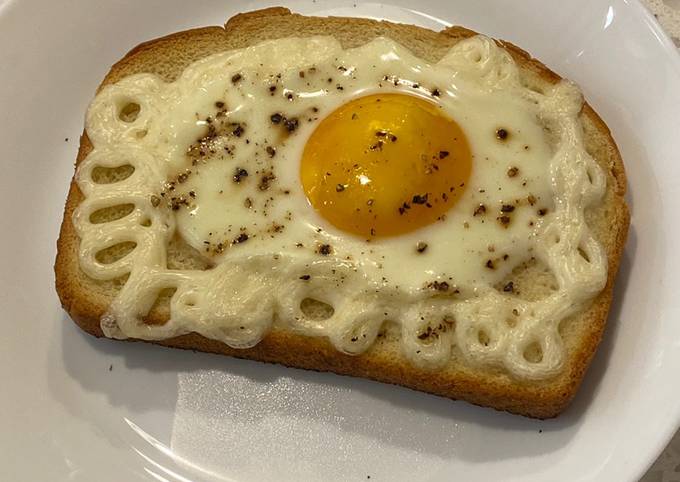 Mayo Egg Toast