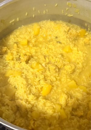 Una foto de Arroz con pollo (lili)