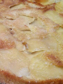 Una foto de Torta fácil de Manzana😀🍎🍏🍰