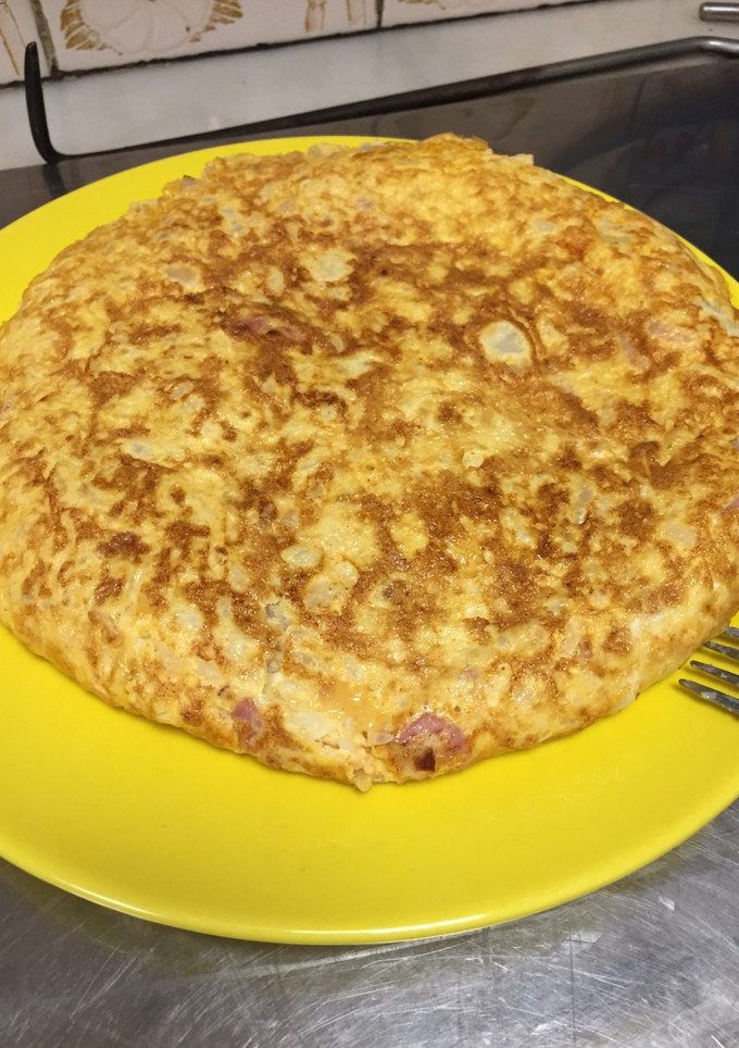 Una foto de Tortilla de coliflor y bacon