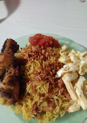 Foto resep Nasi Kebuli guriih rice cooker
