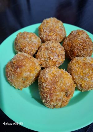 Foto resep Bola Bola AYAM WORTEL [Ide Bekal Sekolah]