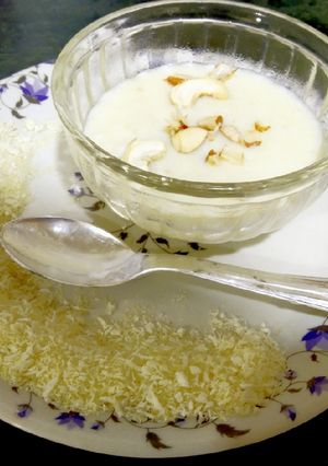 A picture of Nariyal Kheer.