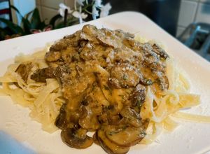 O poză a rețetei Tagliatelle cu sos de ciuperci și Parmezan.