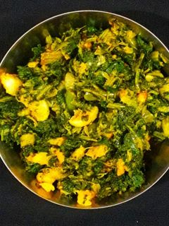 मूली के पत्तों की सब्जी (mooli ke patto ki sabzi recipe in Hindi) रेसिपी मुख्य फोटो