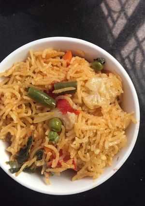 A picture of Veg briyani.