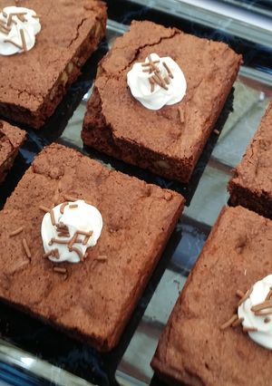 A picture of Hershey's Best Brownies.