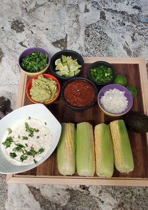 A picture of Vavo's Elote Sauce.