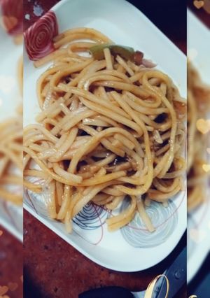 हक्का नूडल्स (hakka noodles) रेसिपी मुख्य फोटो