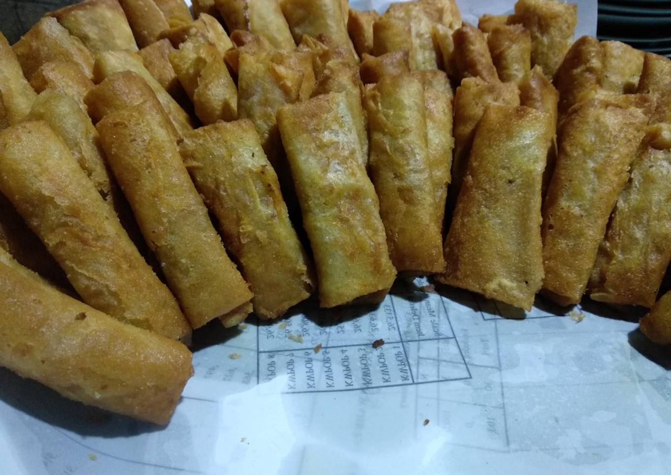 6. Lumpia isi kentang wortel