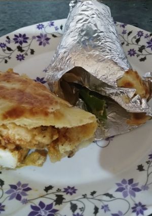 A picture of Paneer kathi rolls restaurant style.