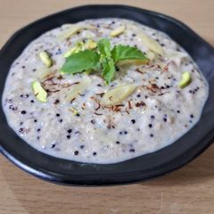 A picture of Whole ragi rabdi.