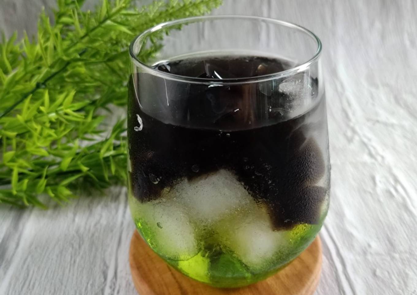 Es Cincau Hitam Sirup Melon