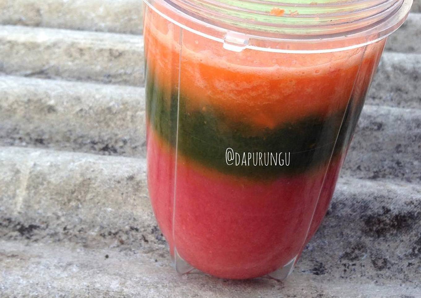 Smoothie Pelangi