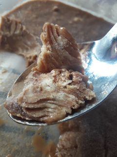 Una foto de Helado de banana con nuez y dulce de leche #adornaelarbol