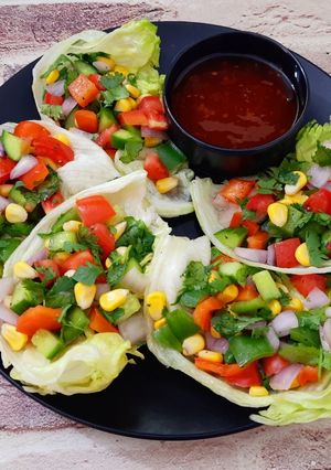 A picture of Crunchy Veggie Lettuce Wraps.