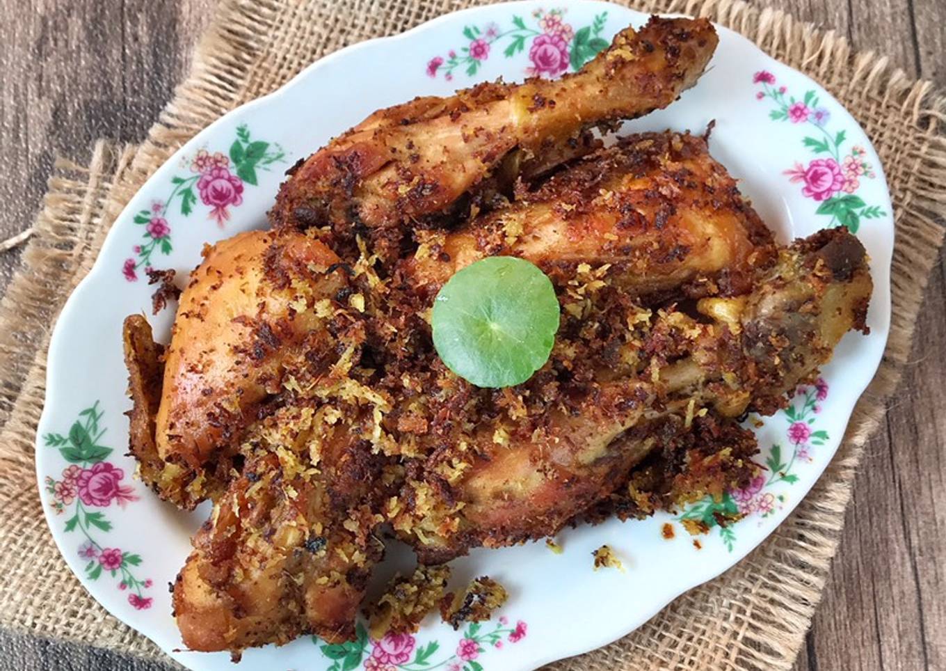 Ayam Goreng Serundeng