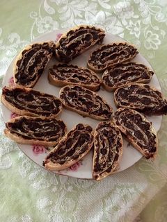 Csokis-diós nápolyi tekercs recept fotója