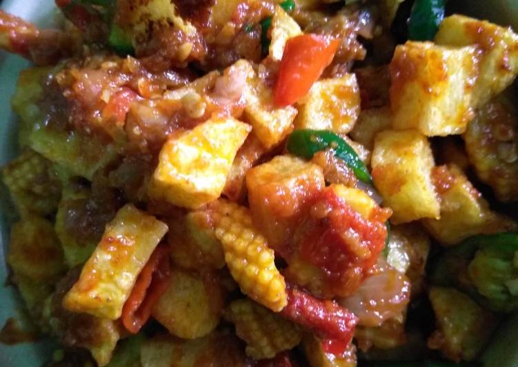 Cara Gampang Menyiapkan Balado kentang udang yang Menggugah Selera