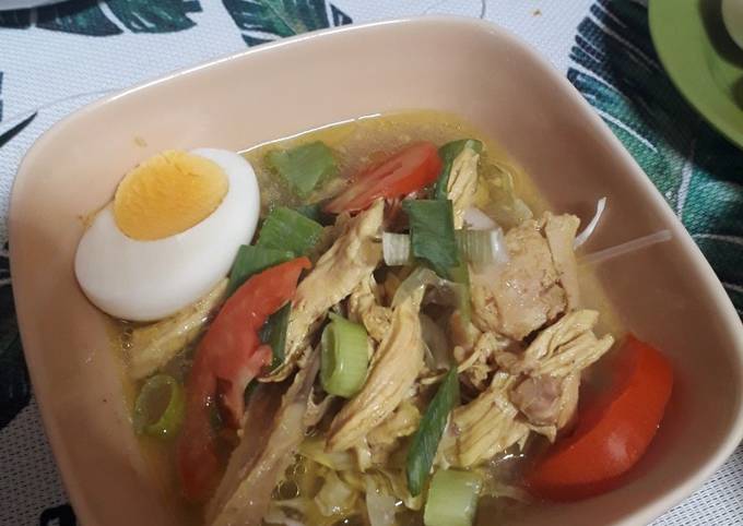 Soto ayam kuning