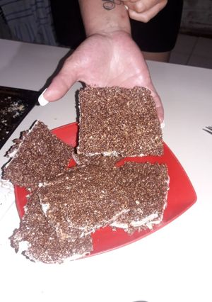 Una foto de Turrón económico rico y nutritivo