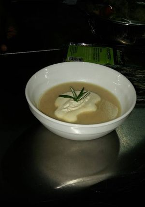 Una foto de Crema de Yuca Caribeña.