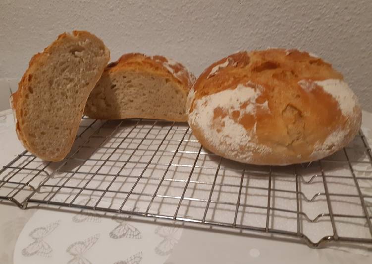 Pan casero corteza crocante en casa. Muy bueno!!!!