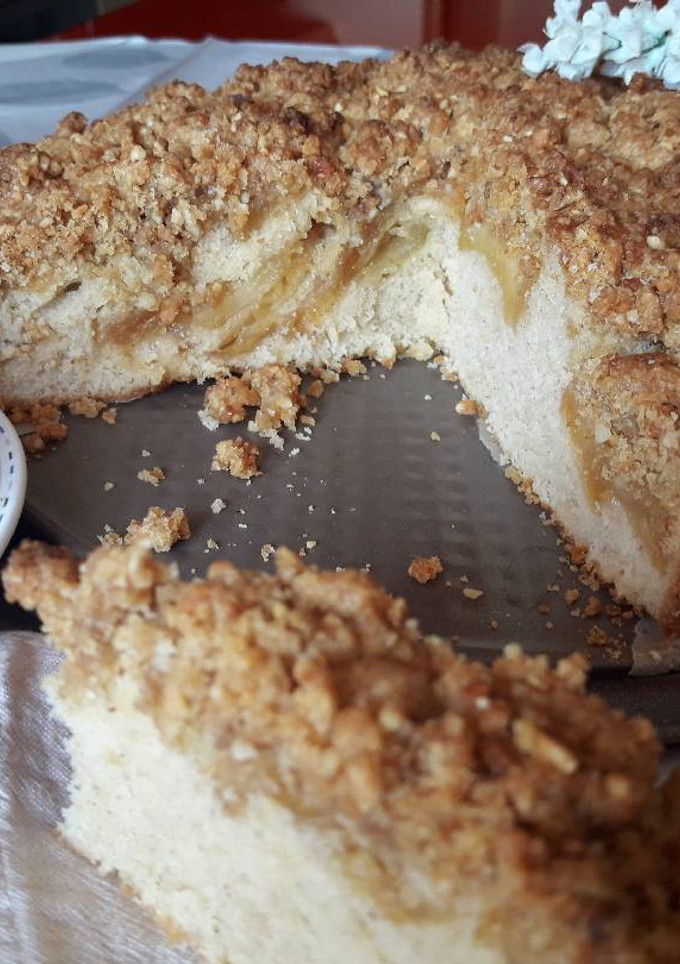 Una foto de Apfel Streuselkuchen (pastel de manzana alemán)