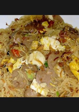 Foto resep Bihun goreng pedes simpel