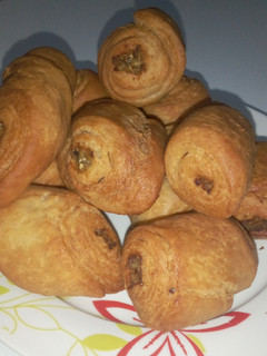 A picture of Fish roll.