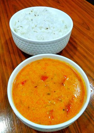 A picture of Punjabi kadhi.