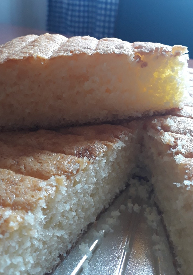 Una foto de Torta de coco húmeda
