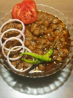 છોલે(Chole Recipe in Gujarati) રેસીપી મુખ્ય ફોટો