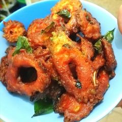 A picture of Crispy karela fry.