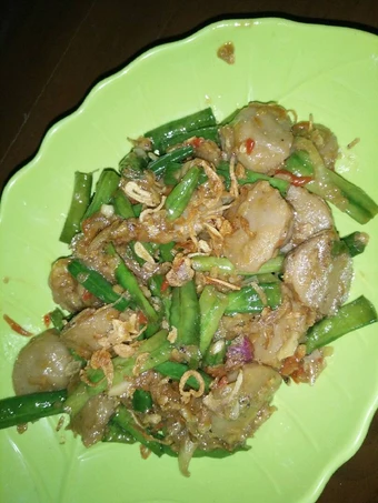 Langkah Gampang Menyiapkan Resep Tumis pentol kacang panjang dan udang papay yang Bikin Ngiler Anti Ribet, Mantap