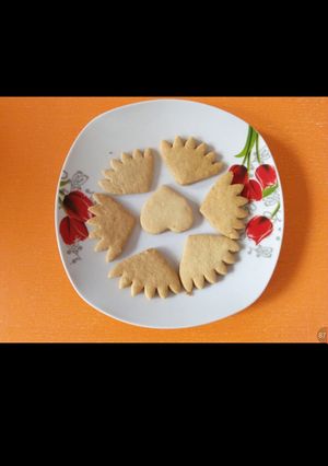 A picture of Home made delicious cookies.