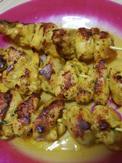 Una foto de Pinchos morunos plato rápido