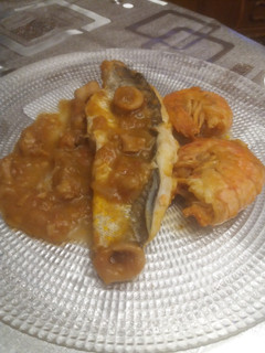 Una foto de Zarzuela de merluza y gambas