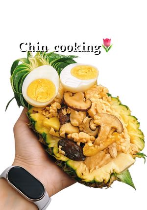Hình của món Ức gà rang dứa.