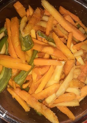 A picture of Haldi Adrak ka Achar.