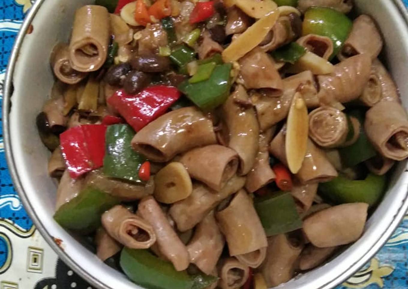 Tumis Usus Babi / Daging ayam