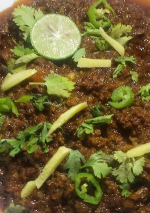 A picture of Dum qeema.