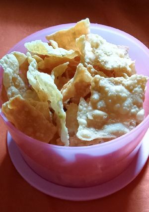 Foto resep Kulit Pangsit Goreng Home Made