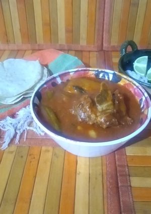 Una foto de Mole amarillo