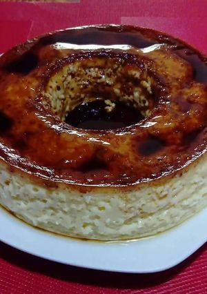 Una foto de Flan de huevos con nata líquida