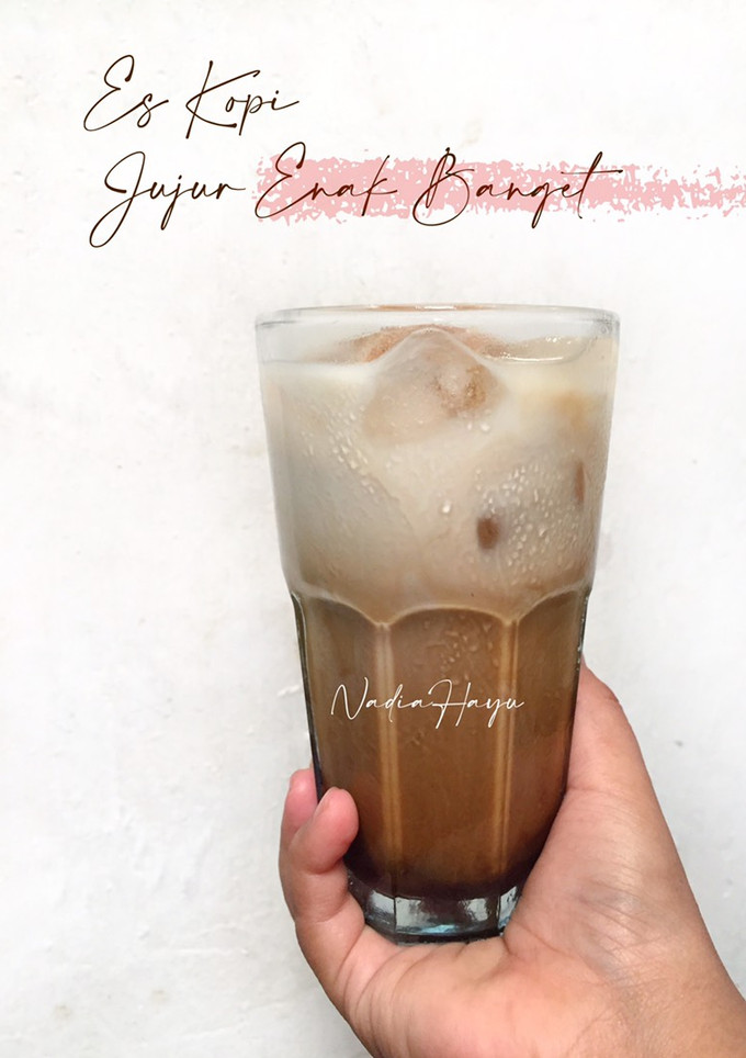 Foto resep Es Kopi Susu, Jujur Enak Banget!
